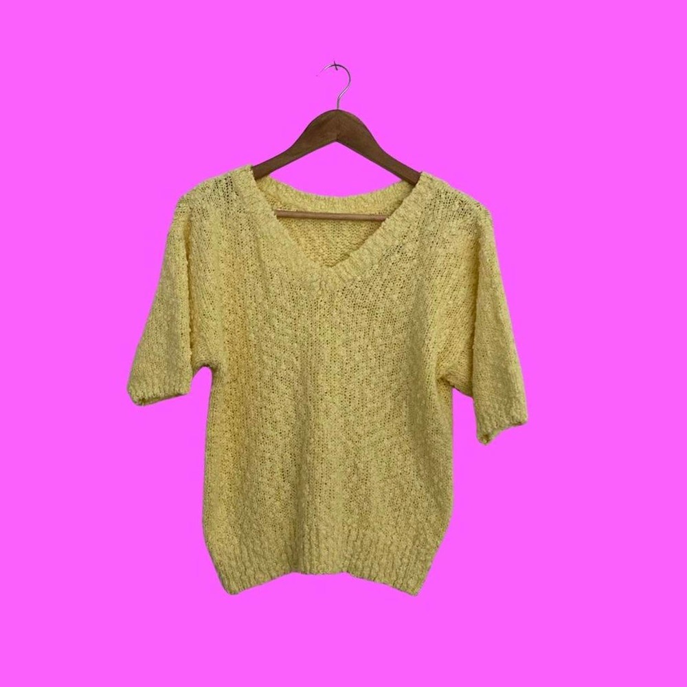Vintage 1980s boxy style yellow